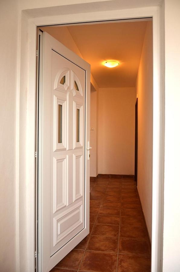 Apartments With A Parking Space Senj - 11520 エクステリア 写真